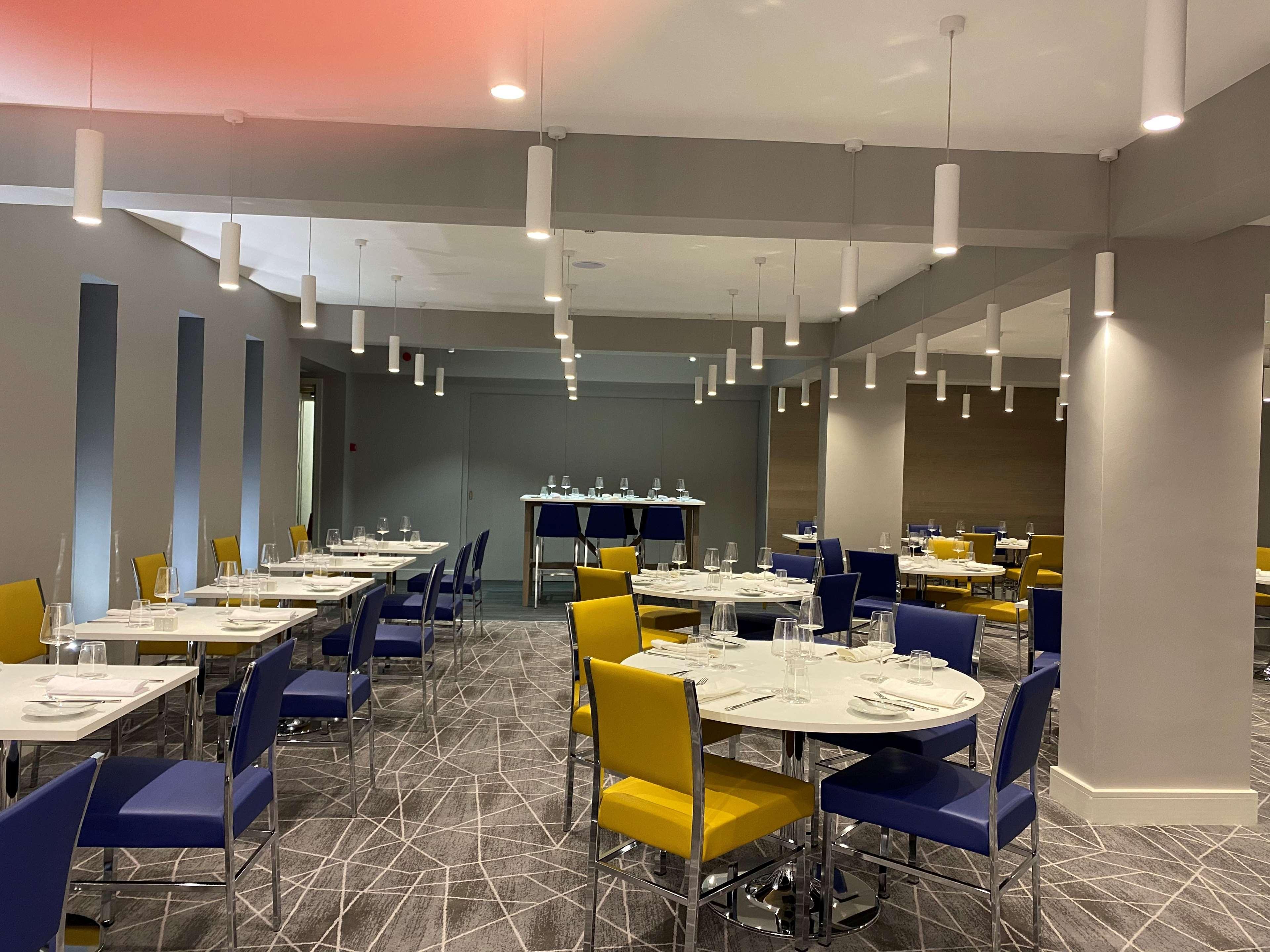 Best Western Premier Heronston Hotel & Spa Bridgend  Extérieur photo
