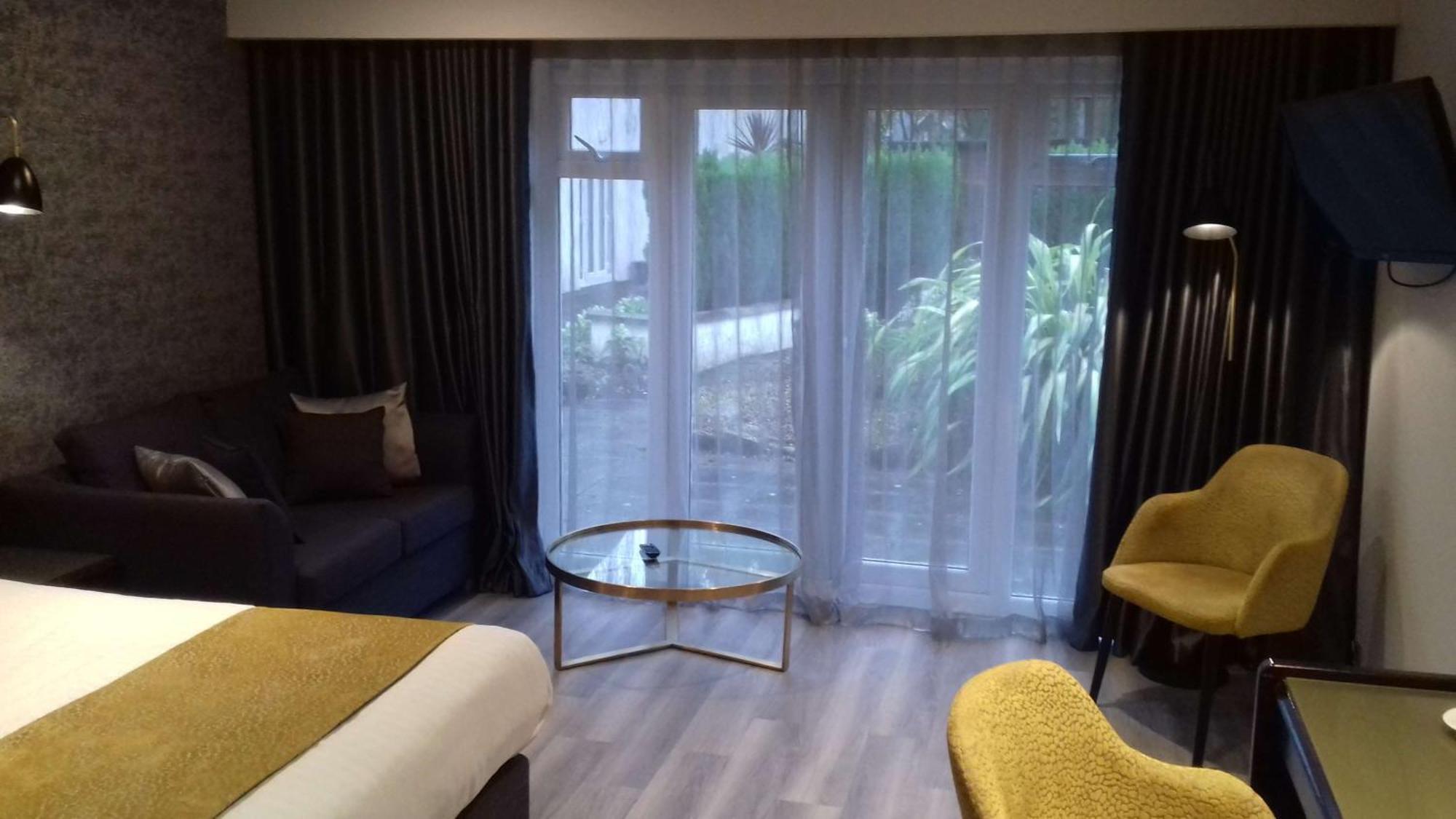 Best Western Premier Heronston Hotel & Spa Bridgend  Extérieur photo