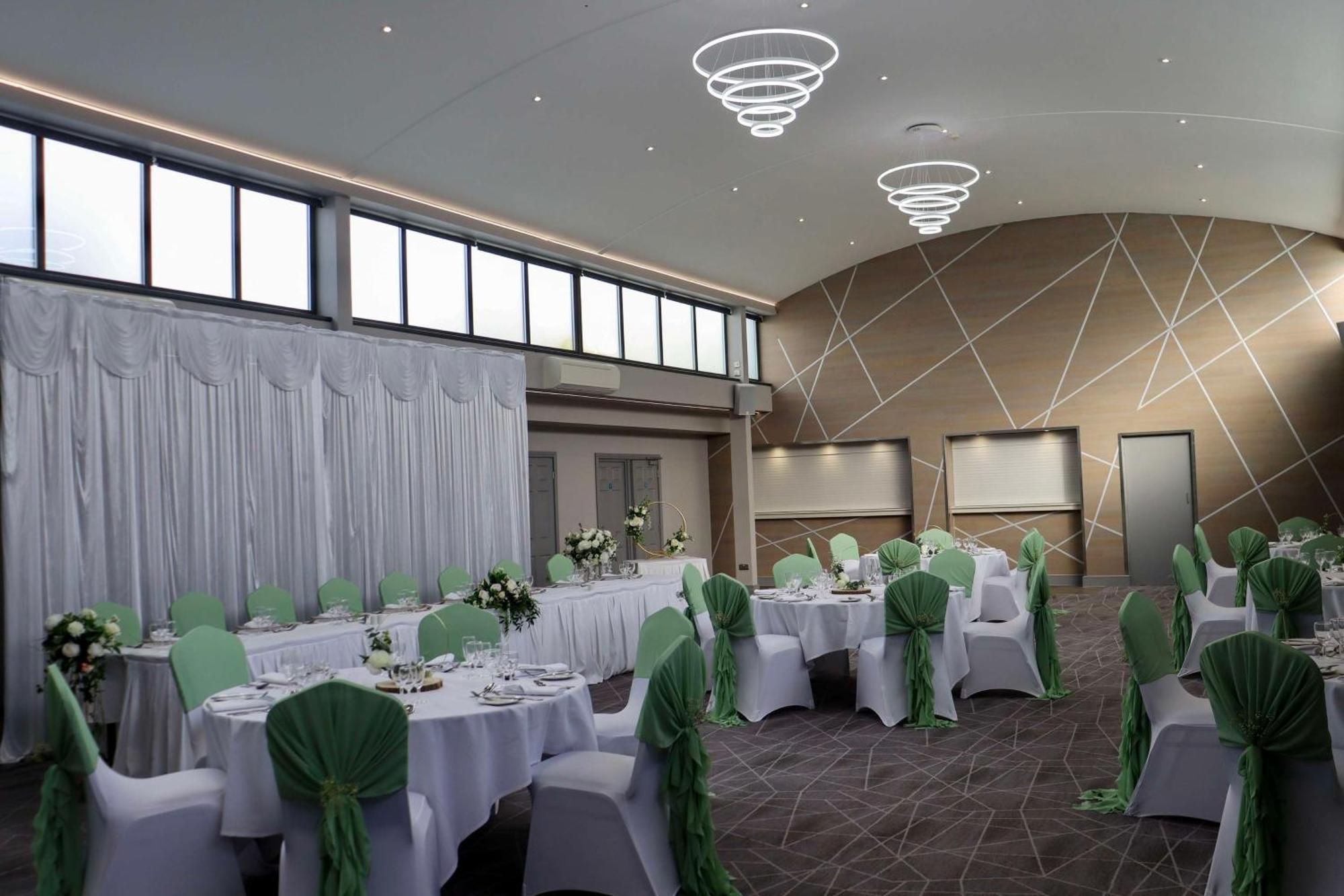 Best Western Premier Heronston Hotel & Spa Bridgend  Extérieur photo